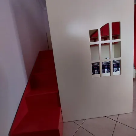 Gex Couette-café Tirana